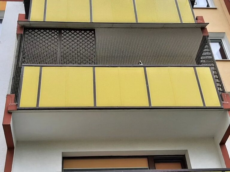 Montaż siatki na balkon i okna dla kotów i przeciwko ptakom Poznań