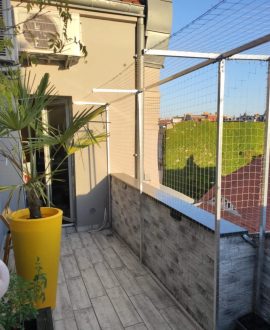 Siatki na balkon i okna dla kotów Poznań - Kocia Misja